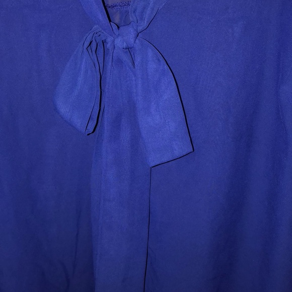 Button down blouse - Picture 2 of 6